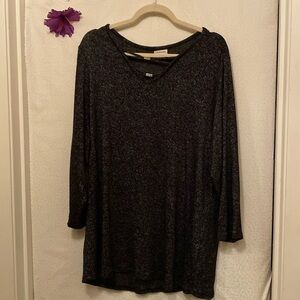 Super soft Tunic style tee.